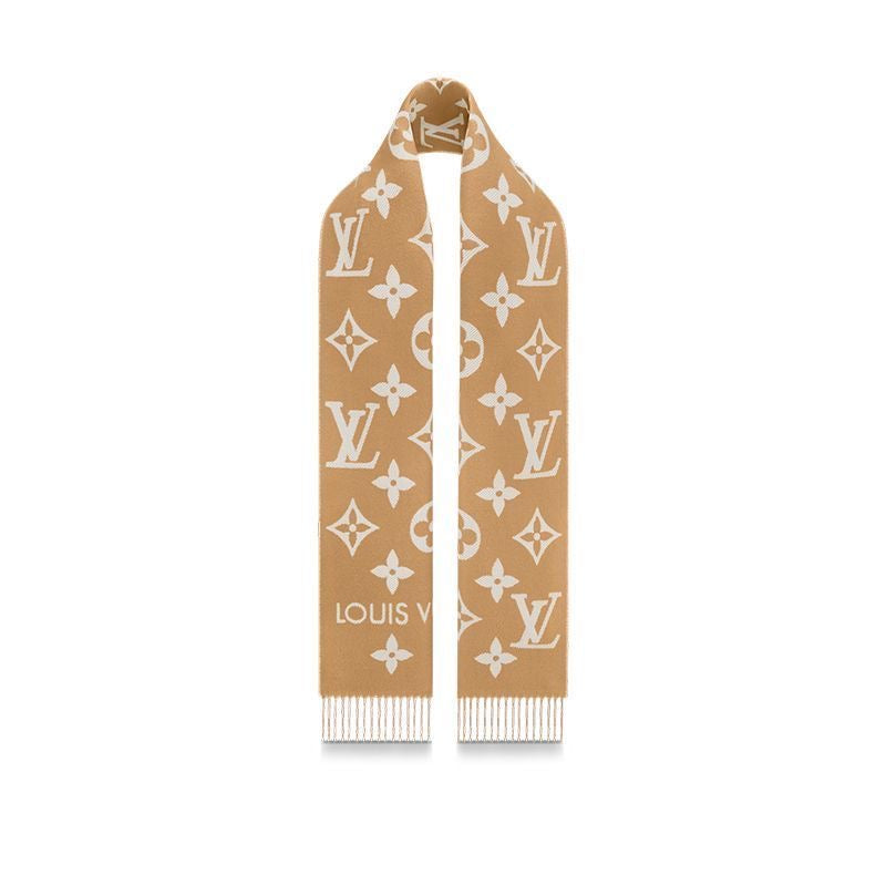 Stylish Scarf – A Must-Have for the Polished Goddess